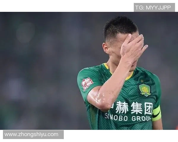 重庆足球队以86分领跑杯赛积分榜展现强大实力和争冠决心